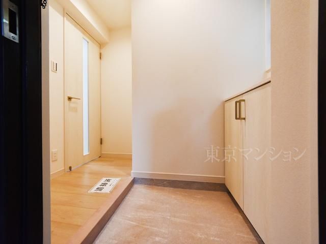 1LDK Apartment for Sale in Itabashi, Tokyo - 38.91m2 - Thumbnail 3