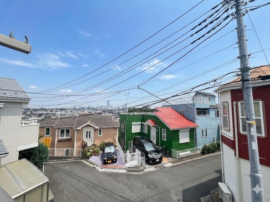 4LDK Detached House for Sale in Minami Ward, Yokohama - Thumbnail 2