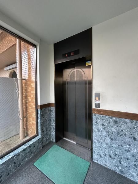 Renovated 4LDK Apartment for Sale in Matsuyama, Ehime - Thumbnail 3