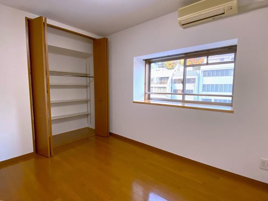 3LDK Apartment for Sale in Matsuyama, Ehime - 73.44m2 - Thumbnail 4