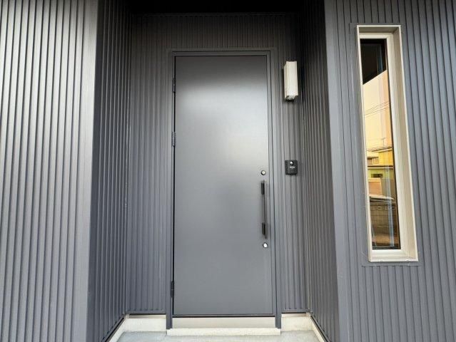 Renovated 2LDK House in Kushiro, Hokkaido - 117.43 sqm - Thumbnail 4