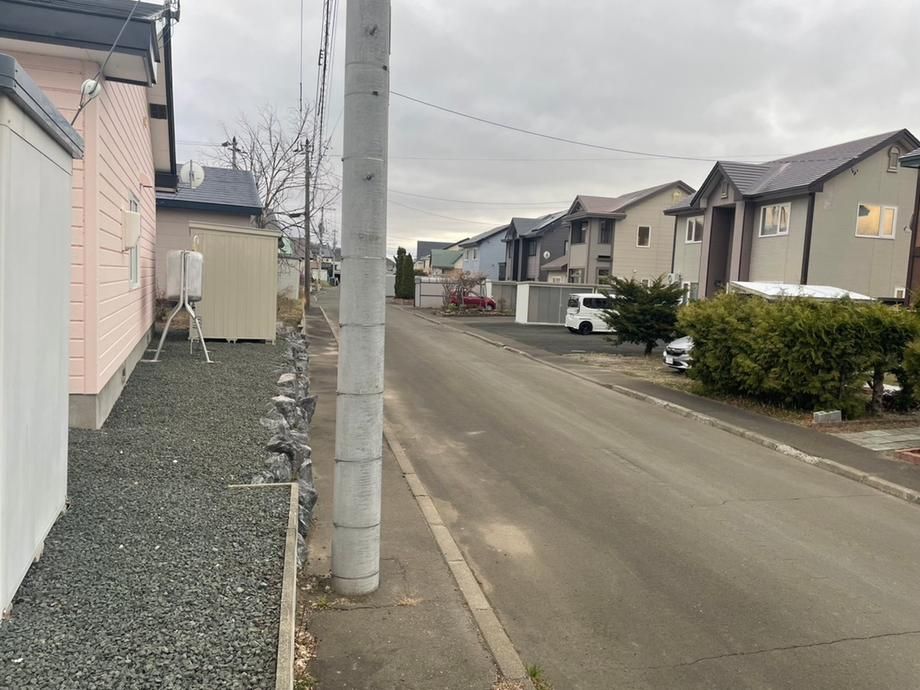 3LDK Single-Story House in Kitami, Hokkaido – 14 Million Yen - Thumbnail 2