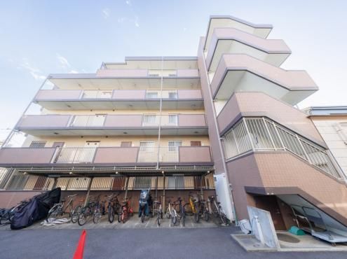 2LDK Apartment for Sale in Kawasaki, Kanagawa - Thumbnail 4