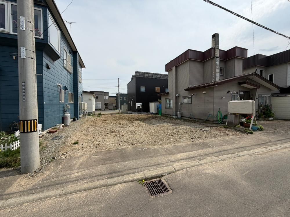 Land for Sale in Higashi-ku, Sapporo - 139.91 sqm - Thumbnail 3