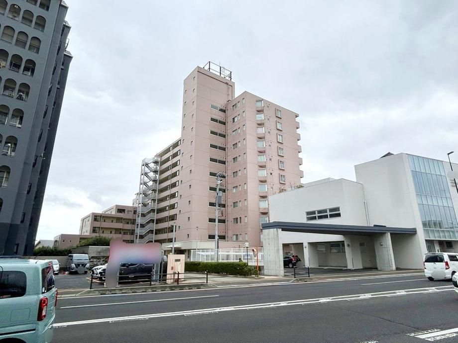 3LDK+S Apartment for Sale in Miyagino, Sendai, Miyagi | 80.44m² - Thumbnail 2