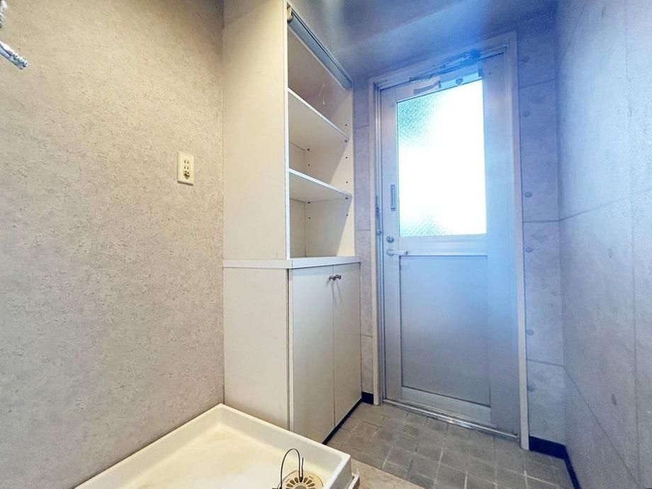 3LDK+S Apartment for Sale in Miyagino, Sendai, Miyagi | 80.44m² - Thumbnail 3