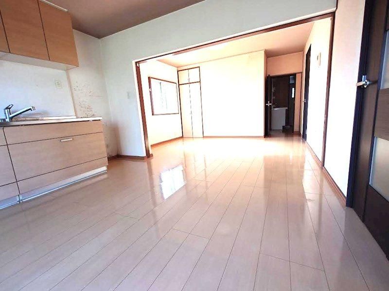 3LDK Apartment for Sale in Sakura-ku, Saitama City - Thumbnail 4