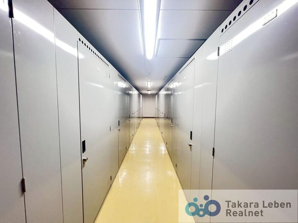 Spacious 4LDK Apartment for Sale in Sendai Izumi Ward, Miyagi - Thumbnail 4