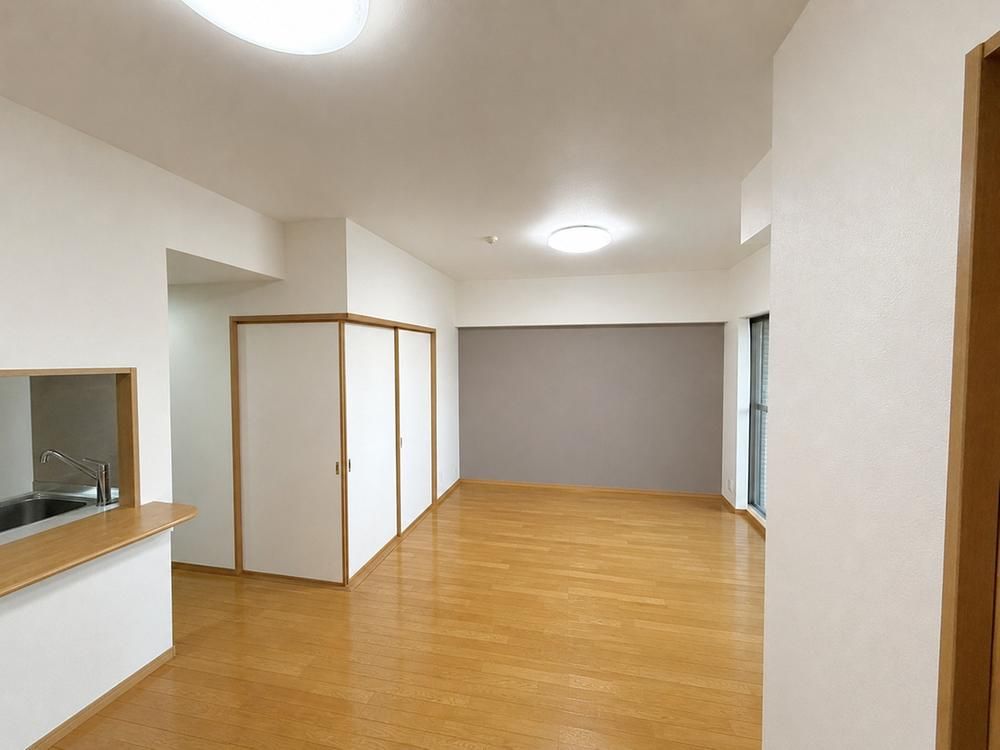 3LDK Apartment for Sale in Ebina, Kanagawa - 74m2 - Thumbnail 4