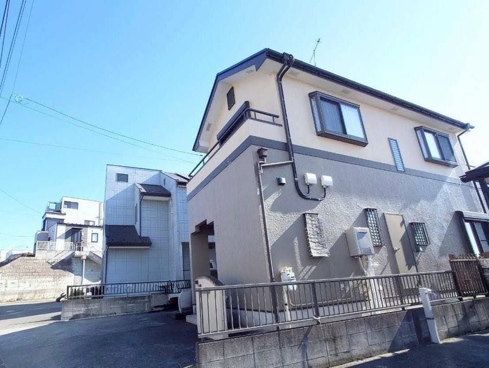 3LDK House in Hachioji with Garden, Solar Power, and Mt. Fuji Views - Thumbnail 2