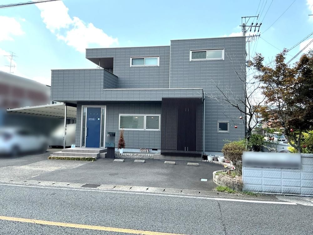2LDK Hebel House with Solar Panels & Office in Motosu, Gifu - Image 1