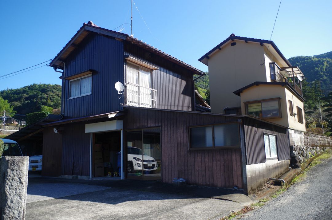 Rental House with Garden, Field & Land in Nakagawa City - Thumbnail 2