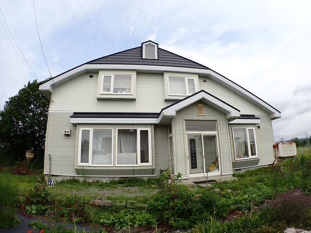 2-Story Wooden House for Sale in Shimokawa-cho, Hokkaido - Thumbnail 2