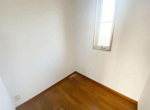 Spacious 2SLDK House for Rent in Kamisato with Parking - Thumbnail 3