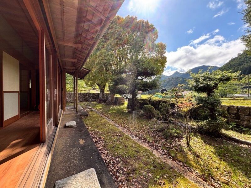 Self-Sufficient 5LDK Traditional House in Kumano, Mie - Thumbnail 3