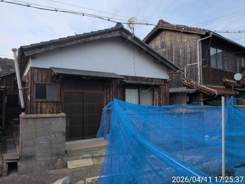 Renovated 2DK House Near Sea in Shimonoseki, Yamaguchi - Thumbnail 2