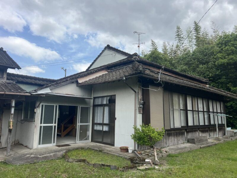 130-Year-Old Farmhouse for Sale in Isa City, Kagoshima - Image 1