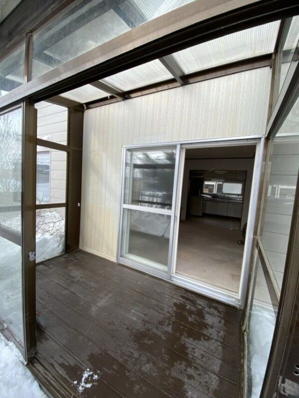 2-Story Traditional House in Koshimizu Town, Hokkaido - Thumbnail 3
