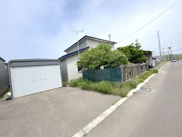 2-Story Traditional House in Koshimizu Town, Hokkaido - Thumbnail 2