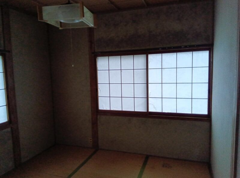 2-Story Farmhouse with Barn in Rural Abu Town, Yamaguchi - Thumbnail 4