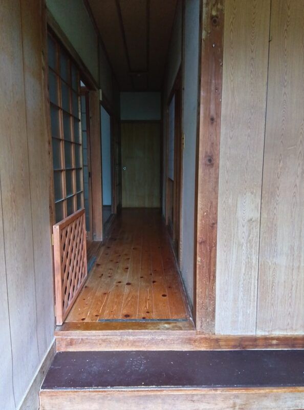 2-Story Farmhouse with Barn in Rural Abu Town, Yamaguchi - Thumbnail 2
