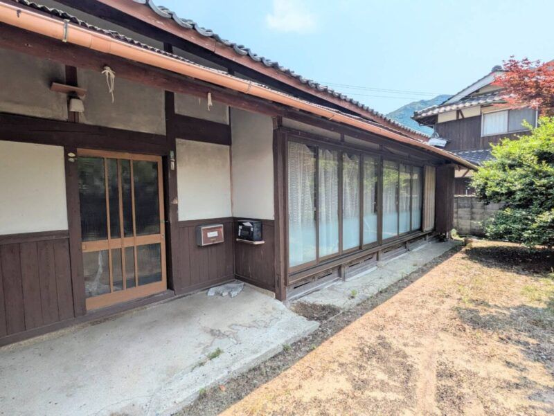 7SK Single-Story Traditional House for Sale in Taka-cho, Hyogo - Thumbnail 2