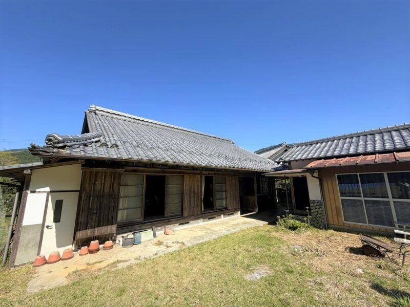 4DK Single-Story Kominka with Annex in Tsu, Mie - Image 1