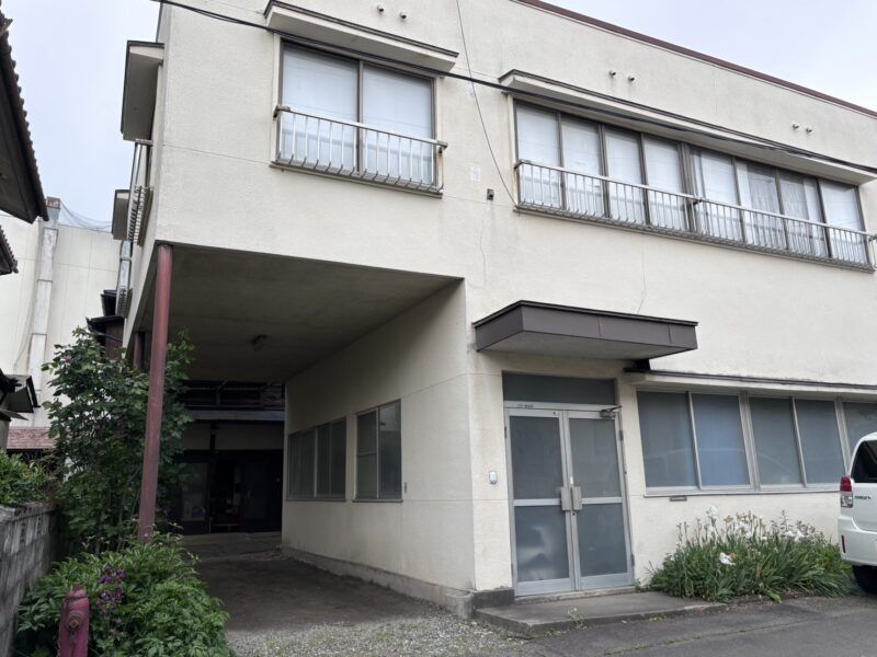 4LDK Steel-Framed House for Sale in Tatsuno, Nagano - Image 1