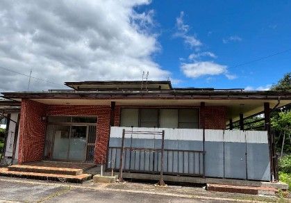 8DK House for Sale in Nishikawa Town, Yamagata with Large Lot and Parking - Thumbnail 4