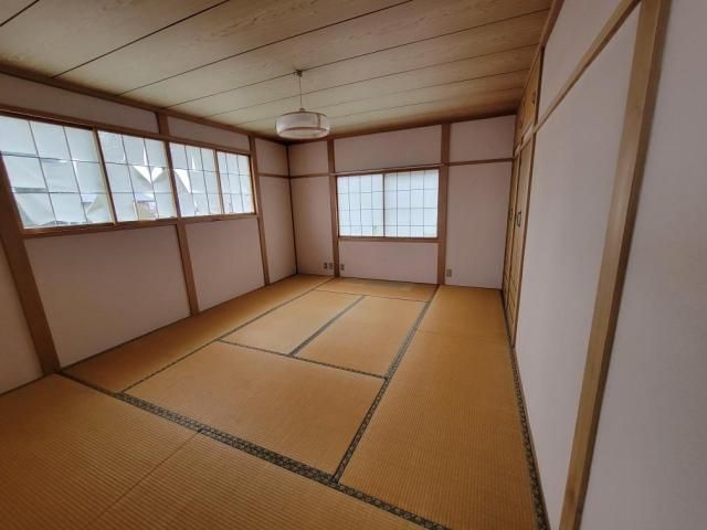 5DK House for Sale in Yamagata City, Yamagata Prefecture - Thumbnail 4
