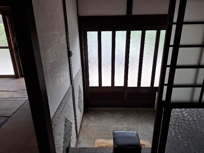 3-Room Single-Story House for Sale in Shikokuchuo, Ehime - Thumbnail 3