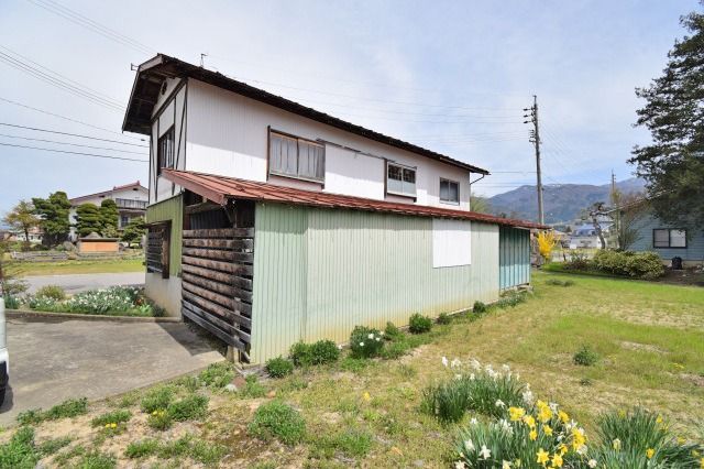 Multi-Story House with Land in Iiyama, Nagano - Thumbnail 3