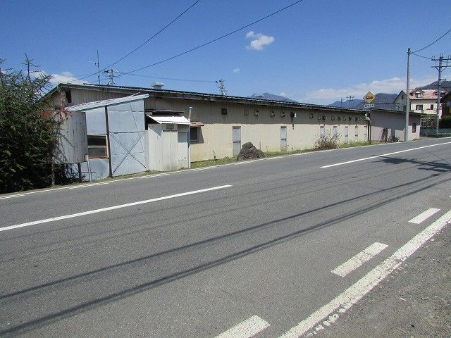Commercial Factory for Sale in Nakano, Nagano with Solar Power - Thumbnail 3