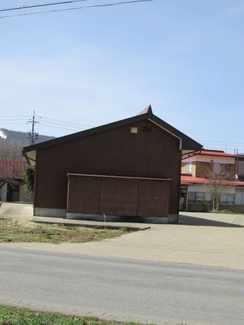 Used Home with Workshop on Large Land in Iiyama, Nagano - Thumbnail 4