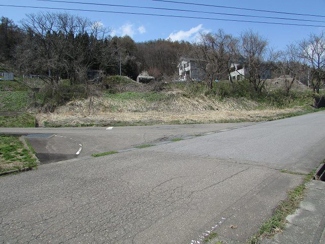 Land for Sale in Iiyama City, Nagano - 1,297 sqm - Thumbnail 4