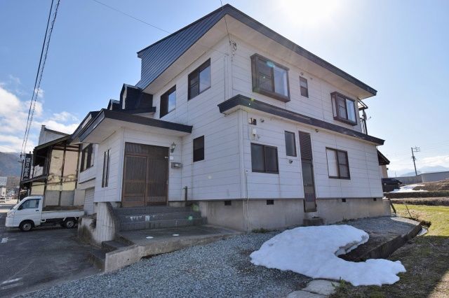 3SLDK House for Rent in Kijimadaira Village, Nagano - Thumbnail 2