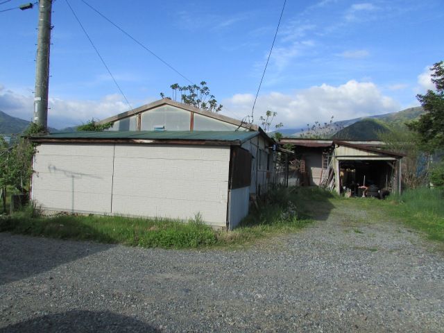 Land for Sale in Yamanouchi, Nagano - 492.99 sqm Plot - Thumbnail 3