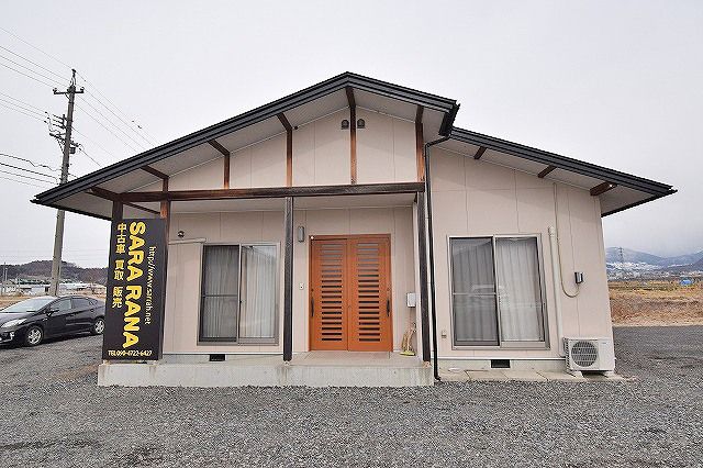 Detached House with EV Charging on 1088sqm Land in Nakano, Nagano - Thumbnail 2