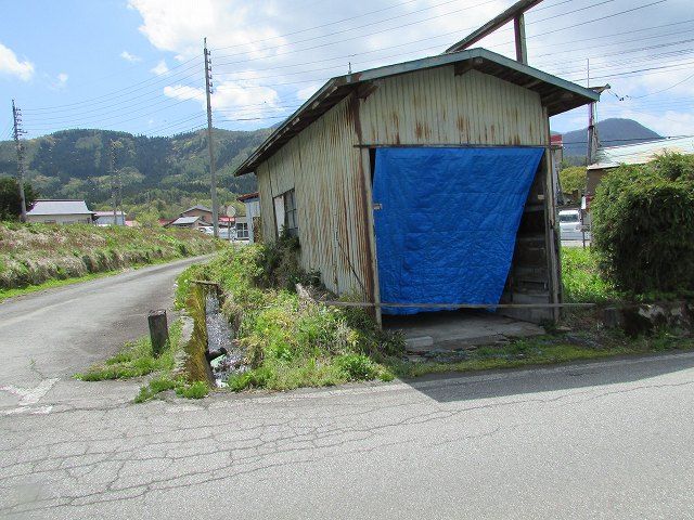 Land for Sale in Kijimadaira Village, Nagano - 859 sqm - Thumbnail 4