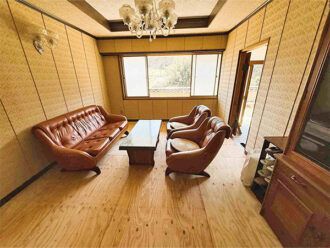 Traditional 6DK House on 627 sqm Land in Takahashi, Okayama - Thumbnail 2