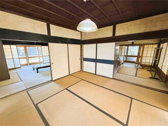 Traditional 6DK House on 627 sqm Land in Takahashi, Okayama - Thumbnail 3