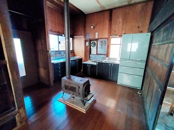 Renovated 5LDK House in Tenkawa Village, Nara - Thumbnail 3