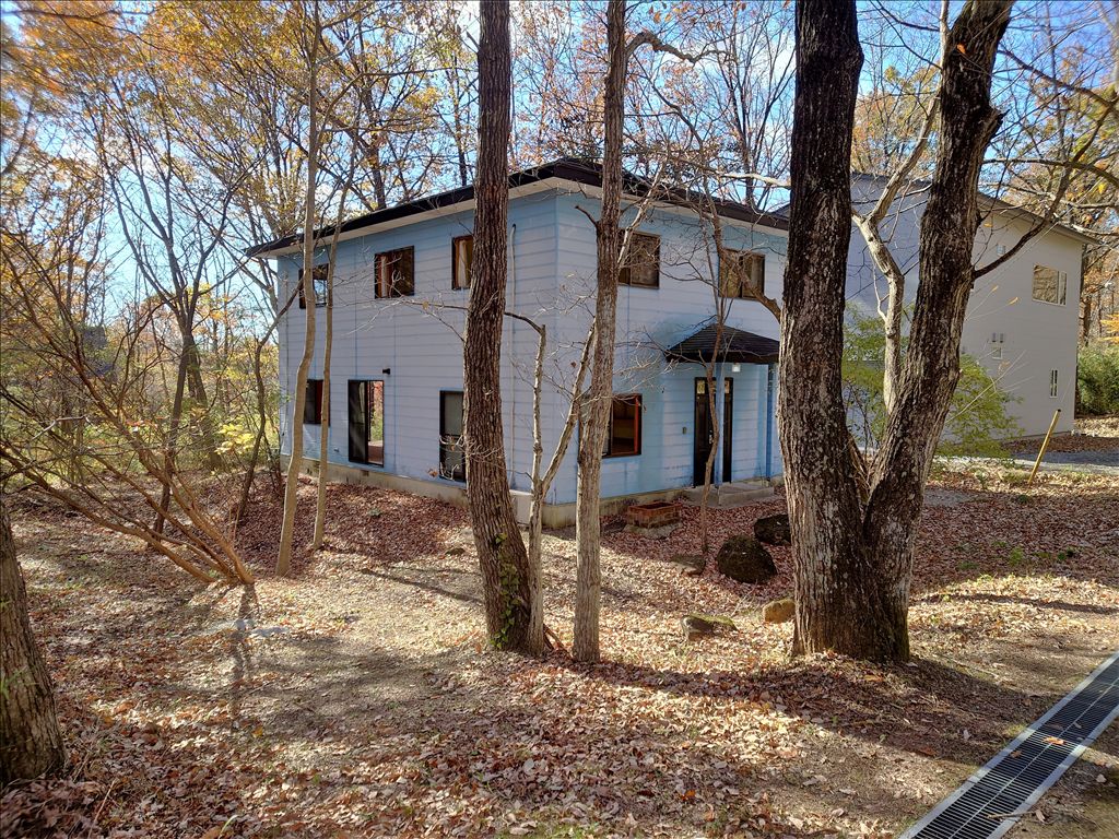 6LDK Vacation House for Sale in Nasu Heiwadai, Tochigi - Image 1