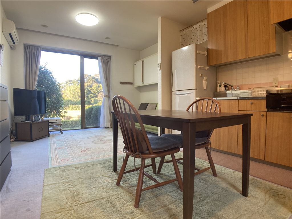 Tokyu Resort Hamanako E 1LDK Condo with Private Garden for Sale - Thumbnail 3