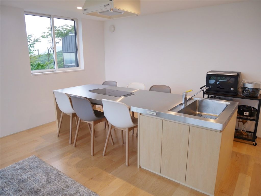 Nasu Highland Villa with Panoramic Views & Rental Potential - Thumbnail 2