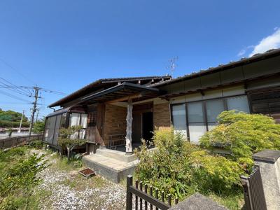 Traditional Home in Kawara Town with Spacious Land — Image 1, Kaharu, Fukuoka