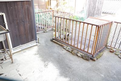 No.139 A cute house with a balcony (Nago, Nishinoni) | Abu Town Hall, Yamaguchi Prefecture — Front_door, Abu, Yamaguchi
