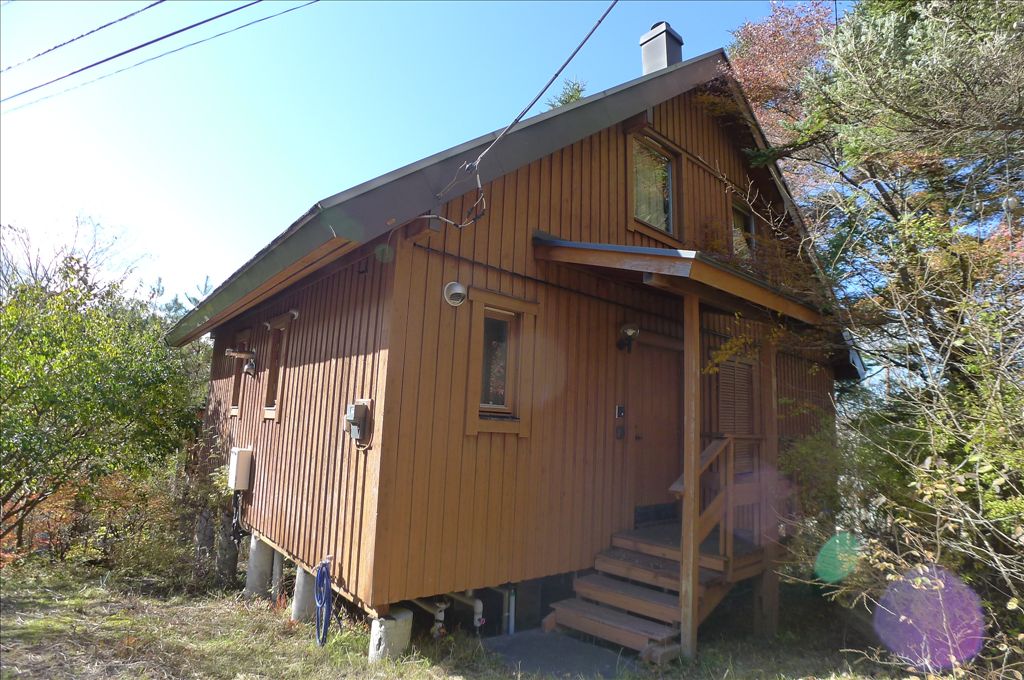 Swedish-Style 3LDK Villa with Wood Stove in Yamanakako - Thumbnail 3