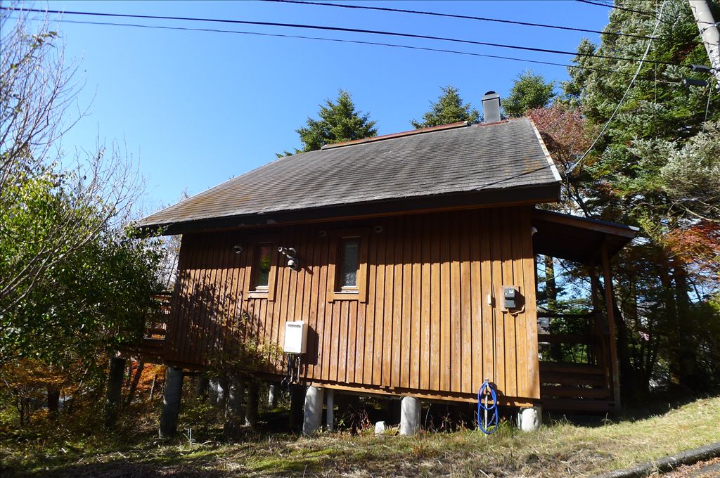 Swedish-Style 3LDK Villa with Wood Stove in Yamanakako - Thumbnail 2