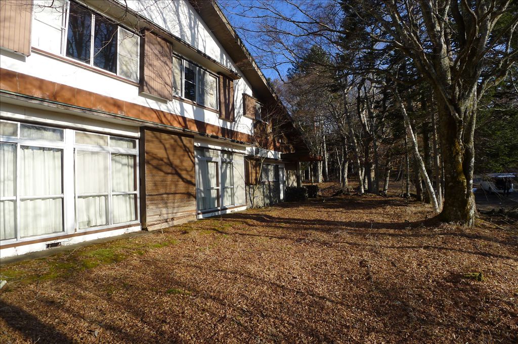Land with Structures for Sale in Yamanakako, Yamanashi - Thumbnail 4